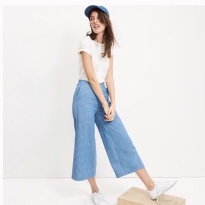 Madewell pull-on chambray wide leg crop denim pant